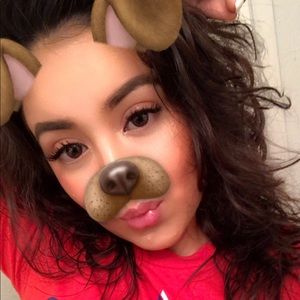 Meet your Posher, Mayra